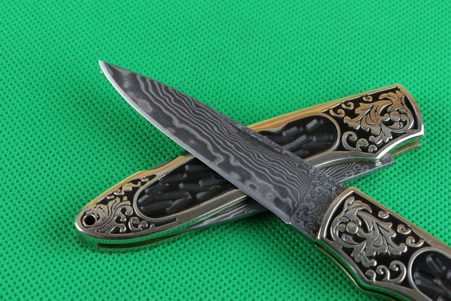 Golden Damascus folding knife UD402153